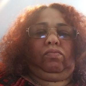 Meet your Posher, Carolina